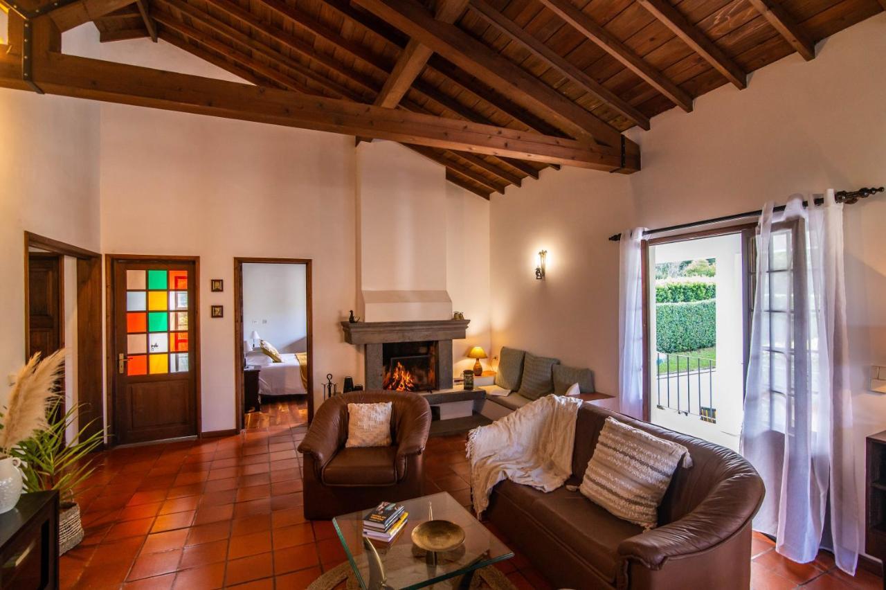 Casa Do Pinheiro With Shared Swimming Pool Villa Sao Vicente Ferreira Exterior photo